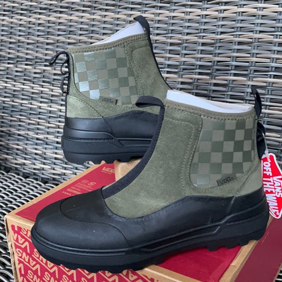 Vans Colfax Boot Suede Grape Leaf/Black WMNS - Picture 11 of 16